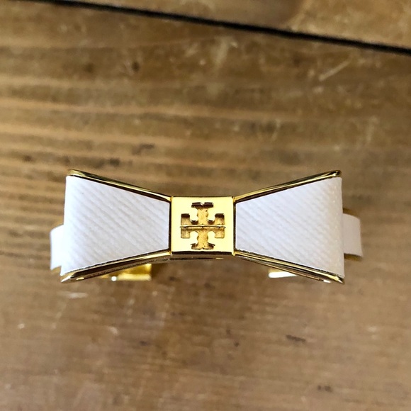 Tory Burch • Bow Leather Cuff Bracelet - Picture 4 of 4